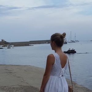 Meet your Posher, Keely